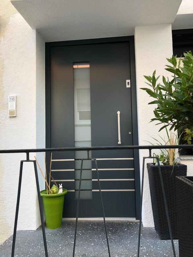 Oberstenfeld Eigene Wohnung Im Dreifamilienhaus מראה חיצוני תמונה
