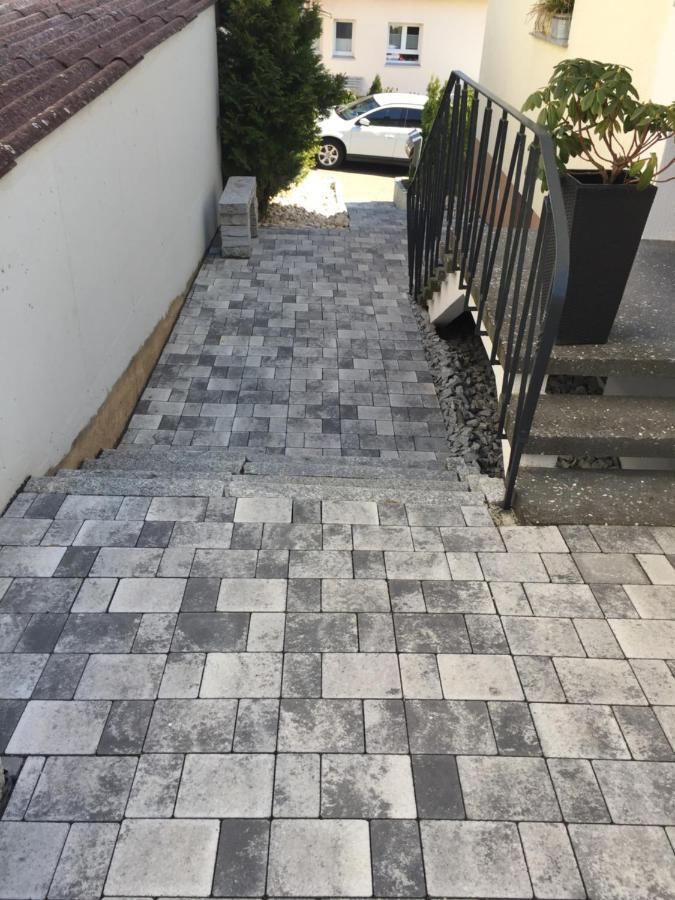Oberstenfeld Eigene Wohnung Im Dreifamilienhaus מראה חיצוני תמונה
