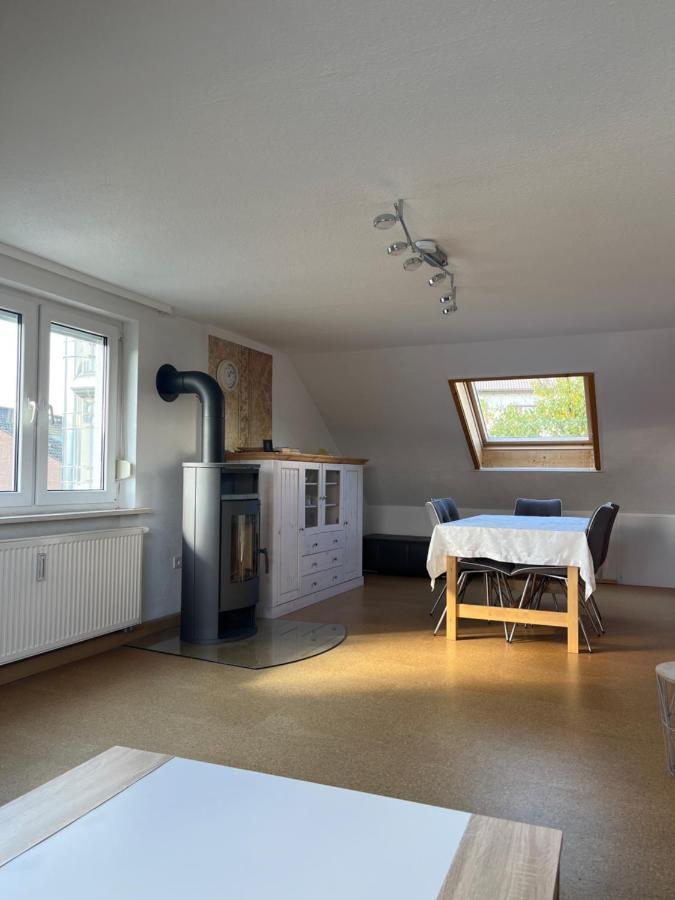Oberstenfeld Eigene Wohnung Im Dreifamilienhaus מראה חיצוני תמונה